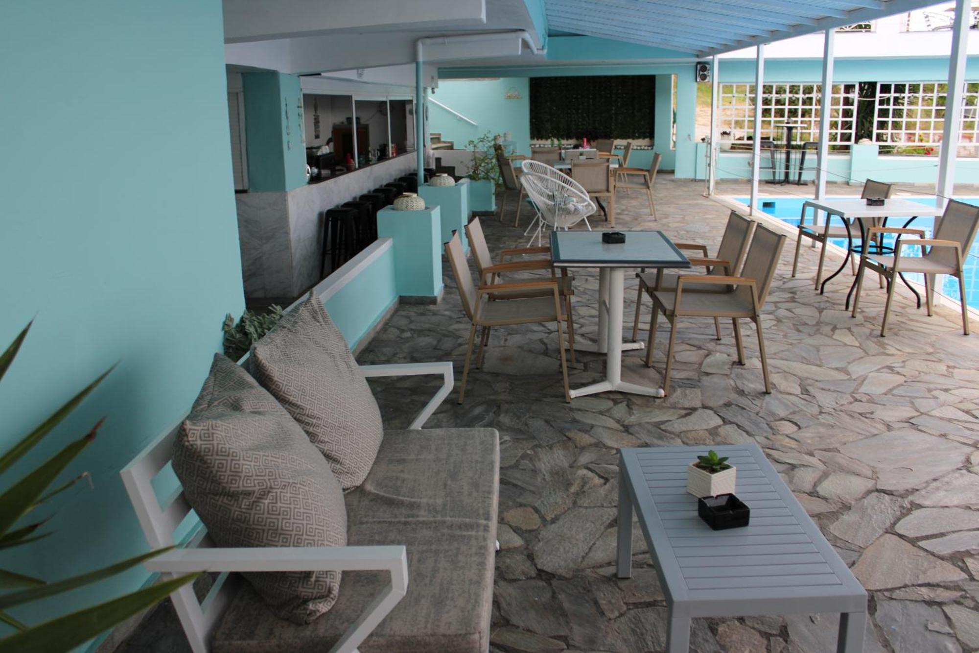 Tropicana Inn Nydri  Extérieur photo