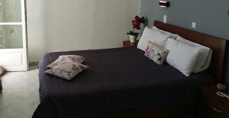 Tropicana Inn Nydri  Extérieur photo